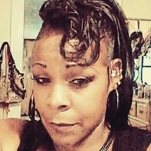 Meet your Posher, Frances